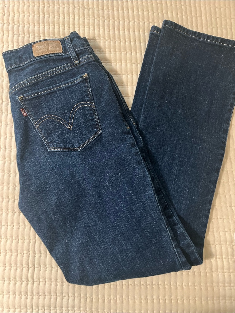 Levi’s women’s jeans bootcut 515 size 4